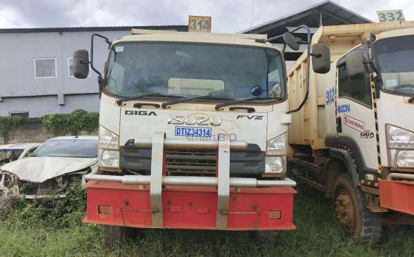 ISUZU  FVZ34 U