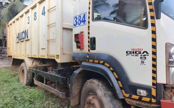 ISUZU  FVZ34 U