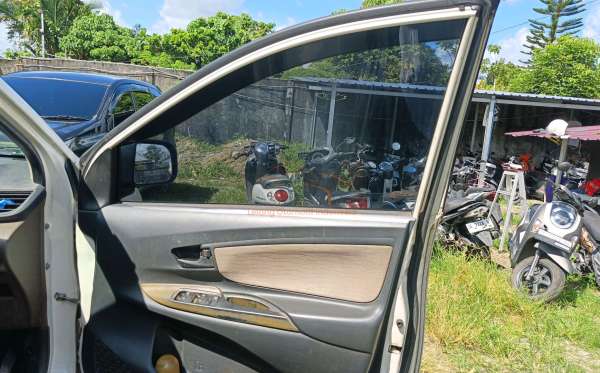 TOYOTA  AVANZA  1.3 G