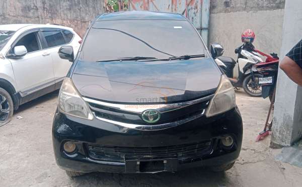 TOYOTA AVANZA