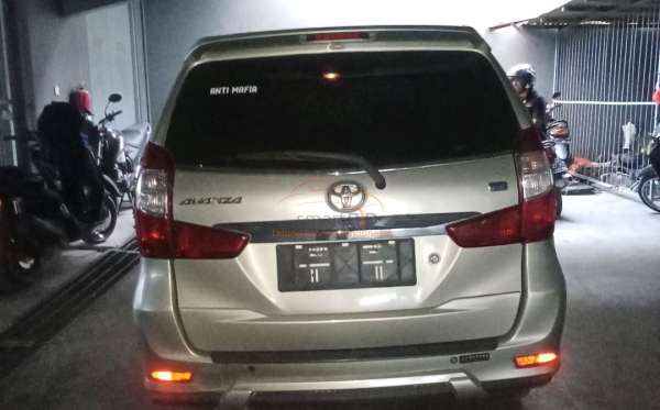 TOYOTA  AVANZA  G