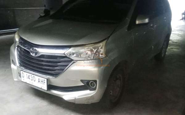 TOYOTA  AVANZA  G