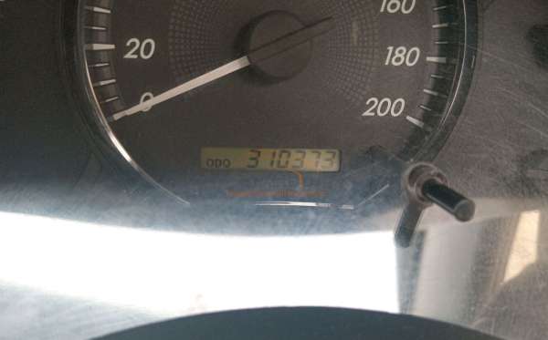 TOYOTA INNOVA
