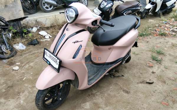 YAMAHA GRAND FILANO 125