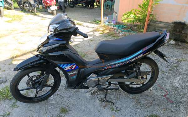 YAMAHA JUPITER Z1