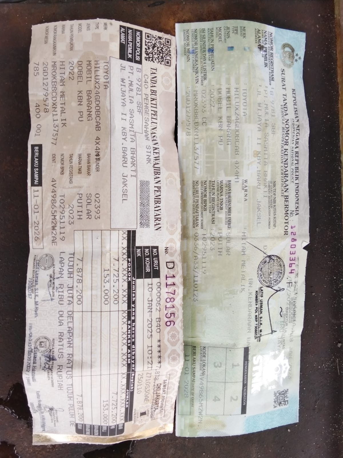 TOYOTA  HILUX  2.4G DC 4X4