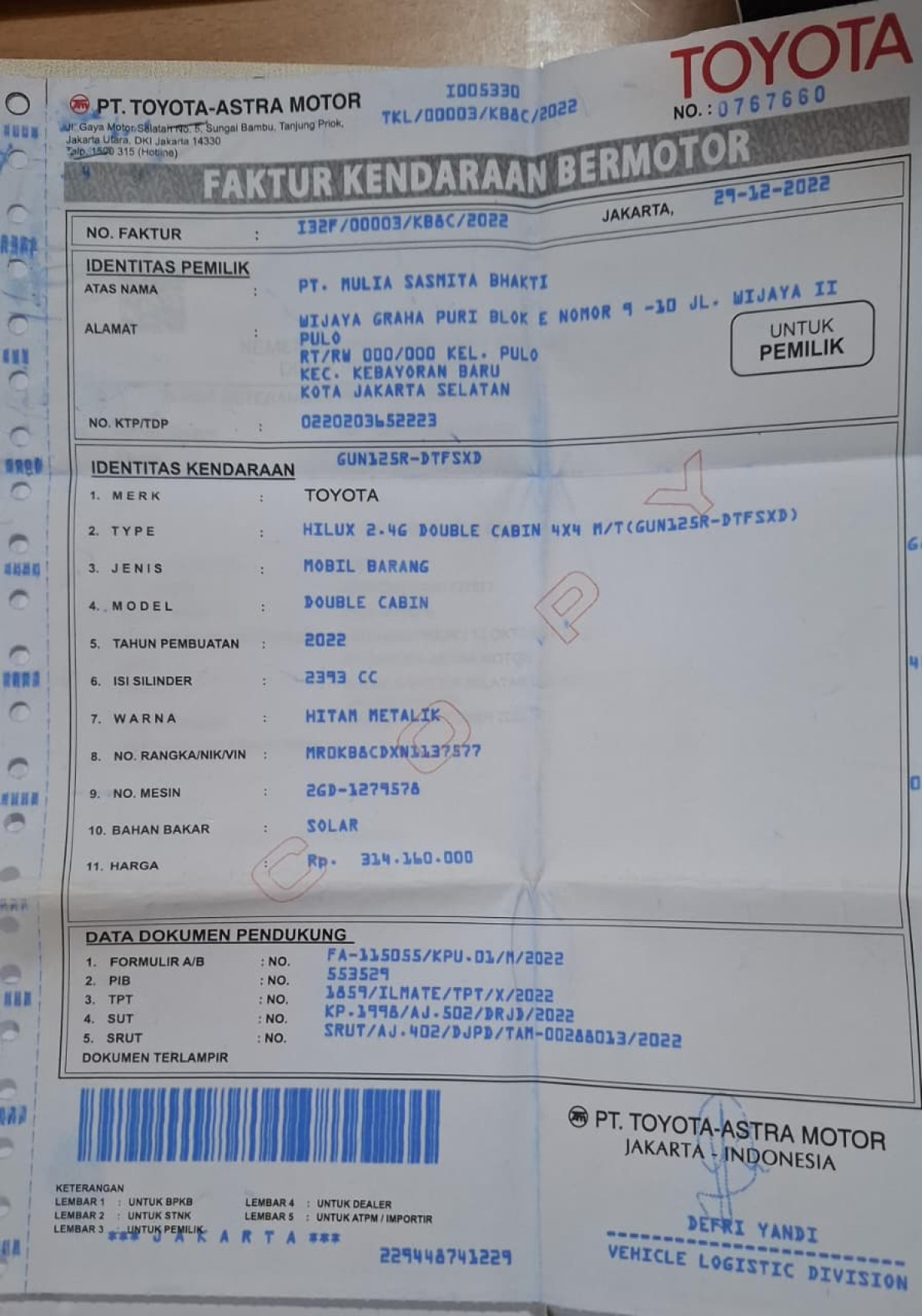 TOYOTA  HILUX  2.4G DC 4X4