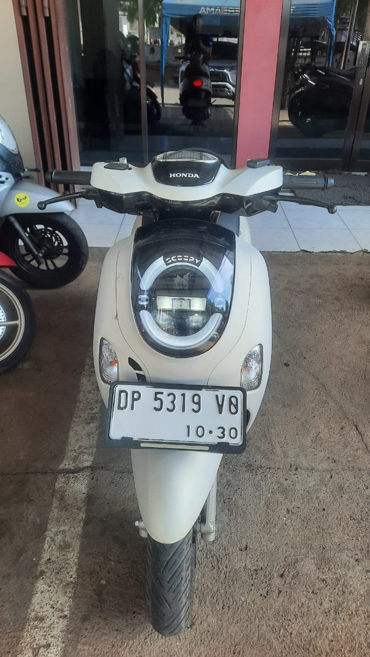 HONDA SCOOPY PRESTIGE