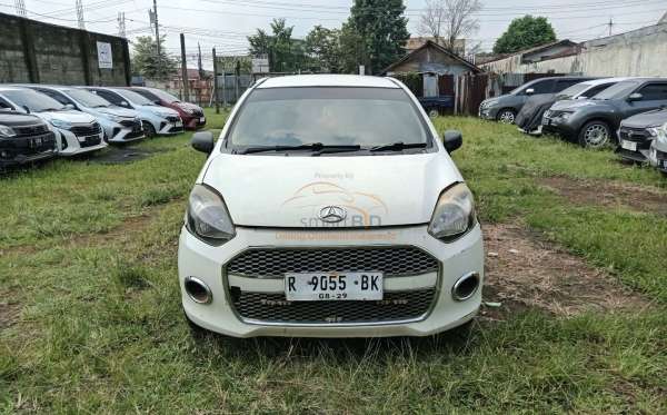 DAIHATSU AYLA 1.0 D