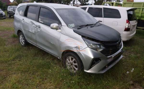 DAIHATSU SIGRA