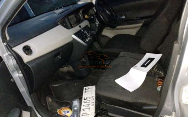 DAIHATSU SIGRA