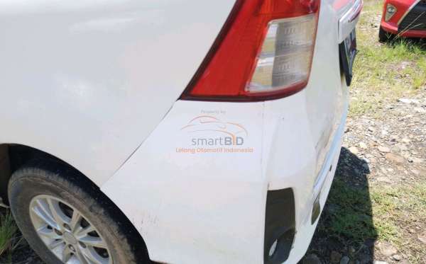 DAIHATSU  XENIA