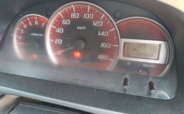 DAIHATSU  XENIA