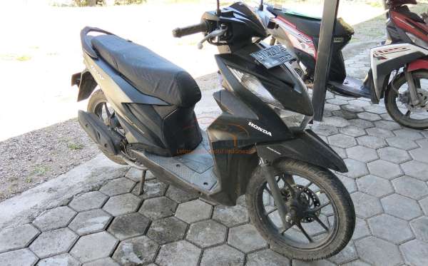 HONDA  BEAT