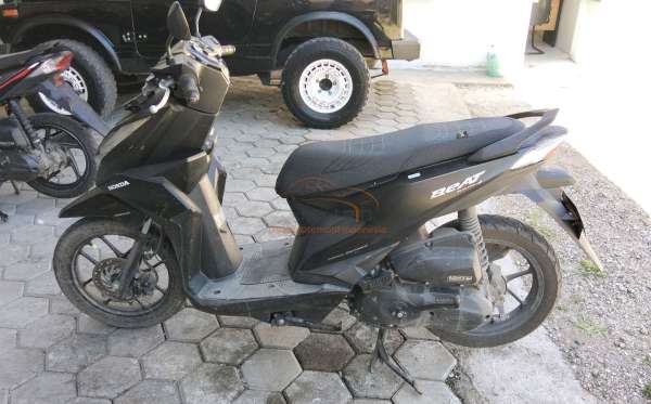 HONDA  BEAT