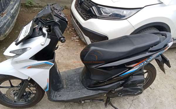 HONDA  BEAT SPORTY