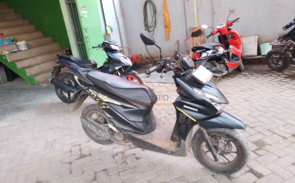 HONDA  BEAT STREET