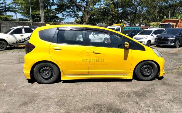 HONDA JAZZ GE8 1.5 E