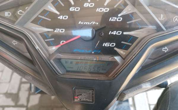 HONDA VARIO 150