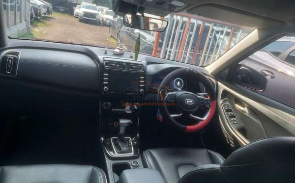 HYUNDAI CRETA PRIME AT TWO TONE R