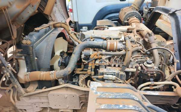 ISUZU  FVZ34 U