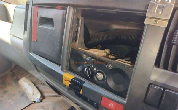 ISUZU  FVZ34 U