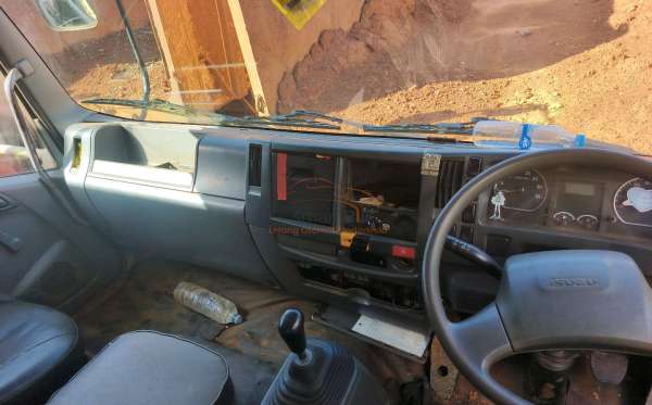 ISUZU  FVZ34 U
