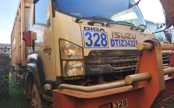 ISUZU  FVZ34 U