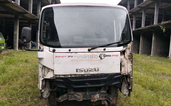 ISUZU NMR 71T HD 6.1