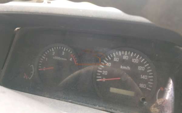 ISUZU NMR 71T HD 6.1