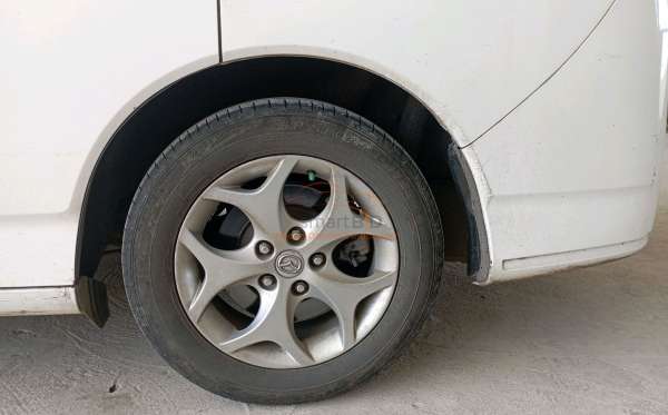 MAZDA BIANTE 2.0L 5 A/T