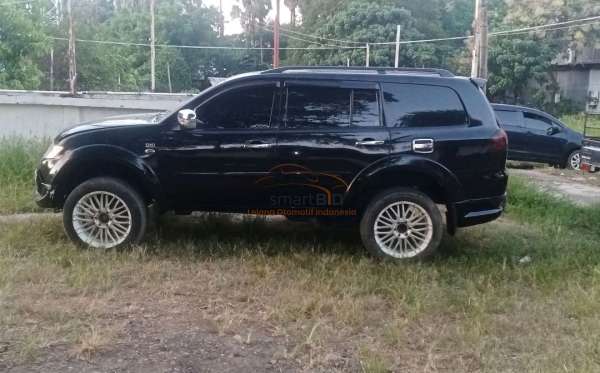 MITSUBISHI PAJERO SPORT 2.5 D EXCEED (4X2)