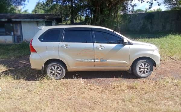 TOYOTA  AVANZA  G