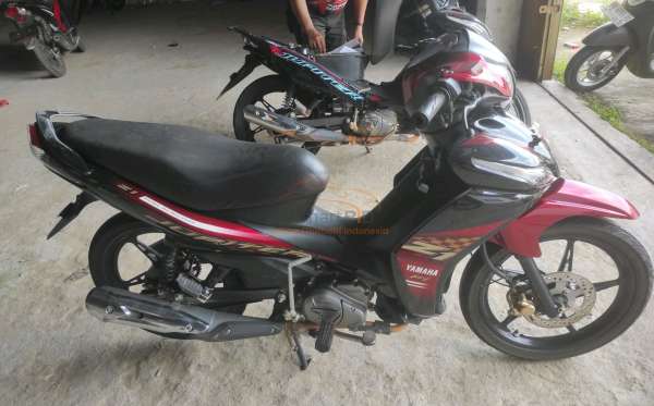 YAMAHA JUPITER Z1 FI CW