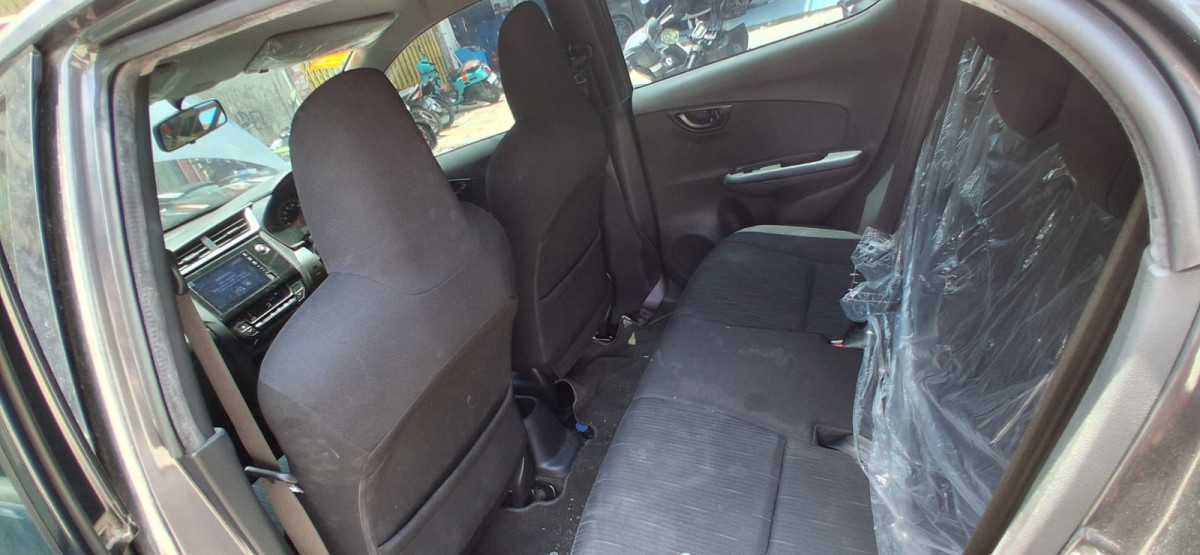 HONDA  BRIO  SATYA 1.2 E