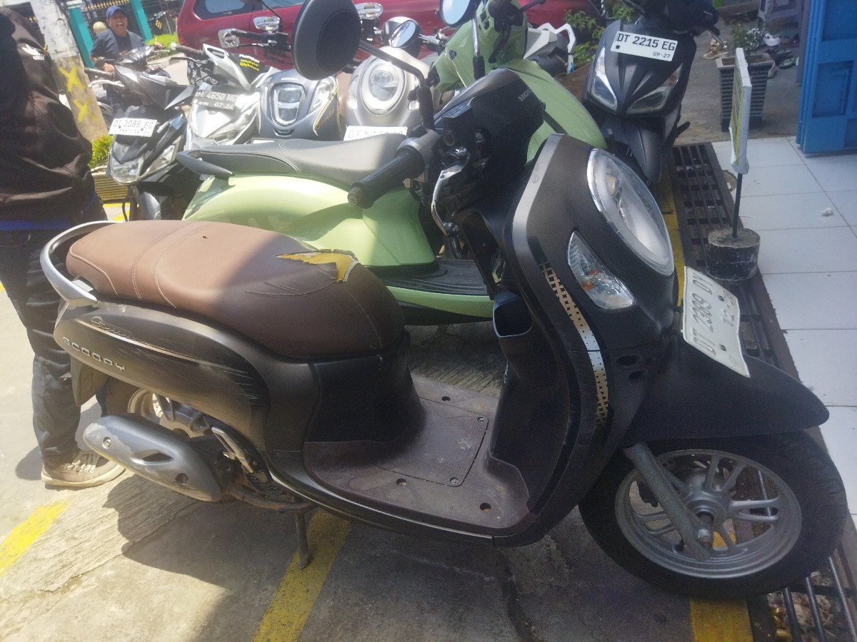 HONDA SCOOPY