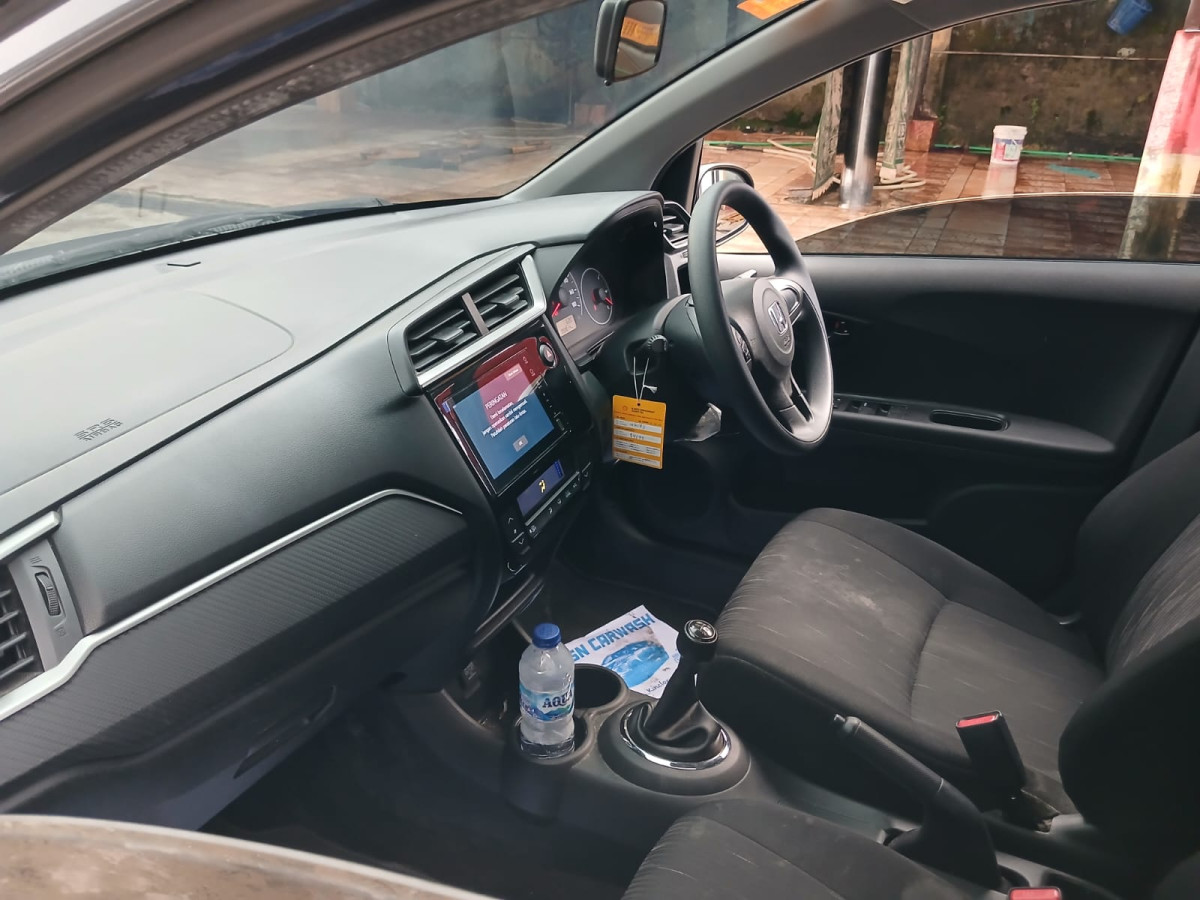 HONDA  BRIO  SATYA 1.2 E