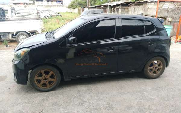DAIHATSU AYLA