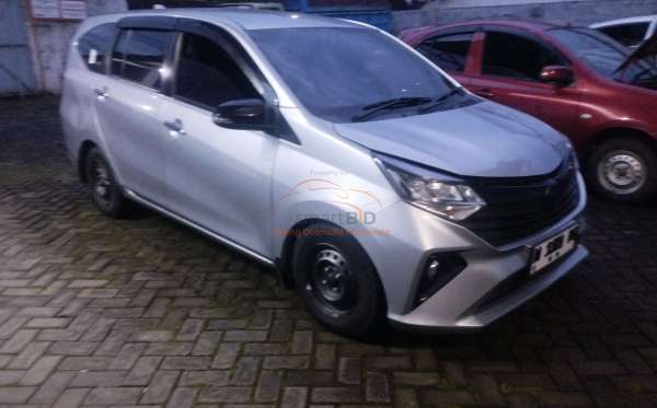DAIHATSU SIGRA R