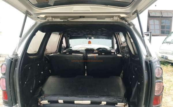DAIHATSU XENIA