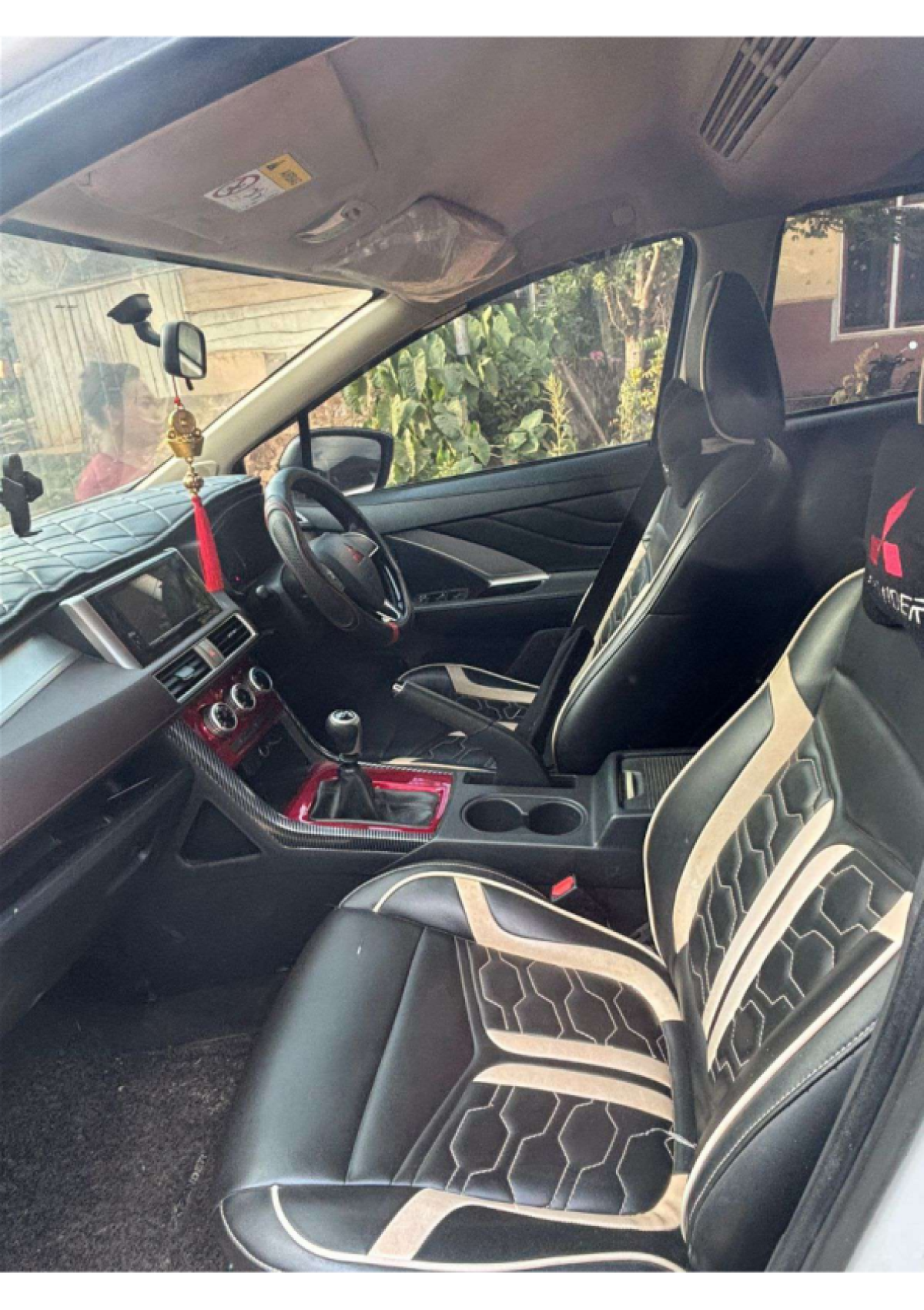 MITSUBISHI  XPANDER  CROSS 1.5 L