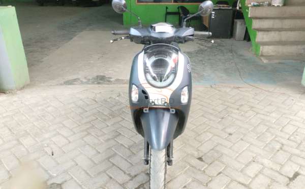 HONDA  SCOOPY