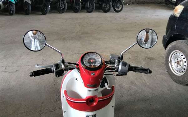 HONDA  SCOOPY