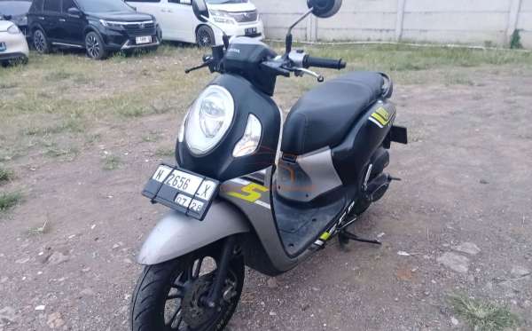 HONDA SCOOPY