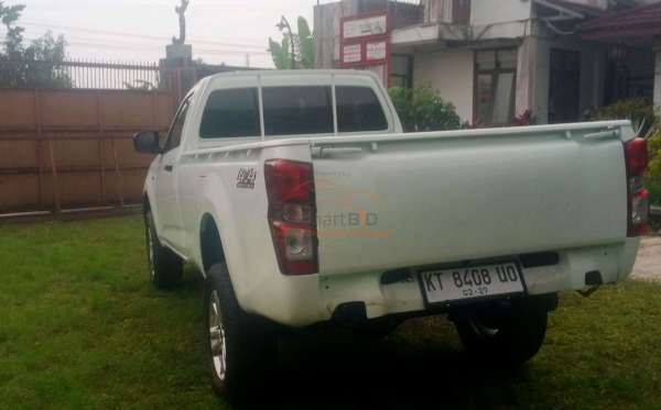 ISUZU DMAX PU