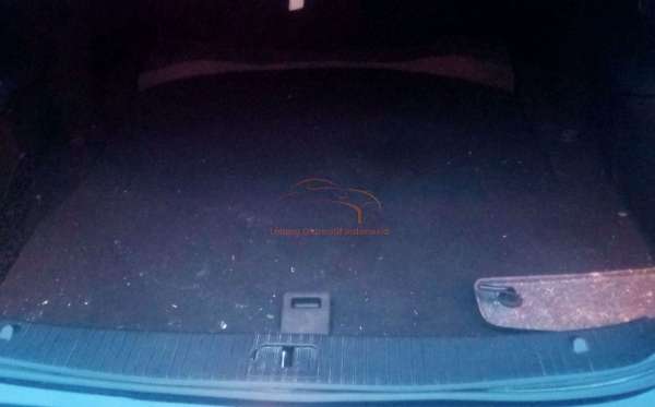 MERCEDES BENZ E 250 CGI