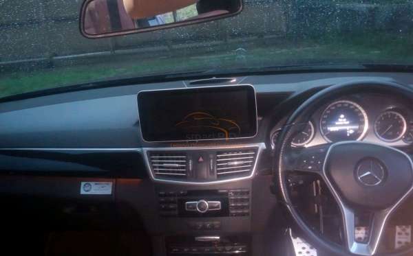 MERCEDES BENZ E 250 CGI