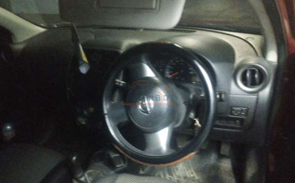 NISSAN MARCH 1.2