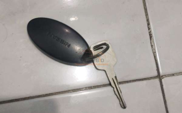 NISSAN MARCH 1.2