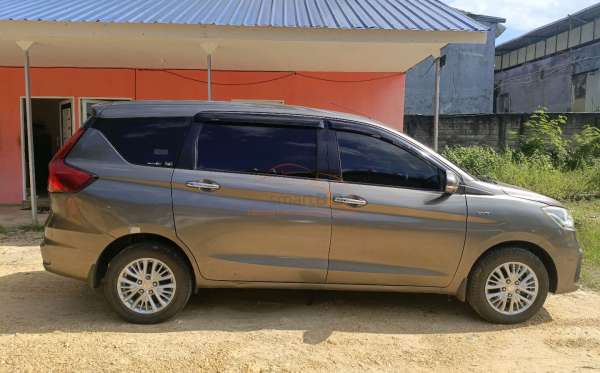 SUZUKI ERTIGA GX